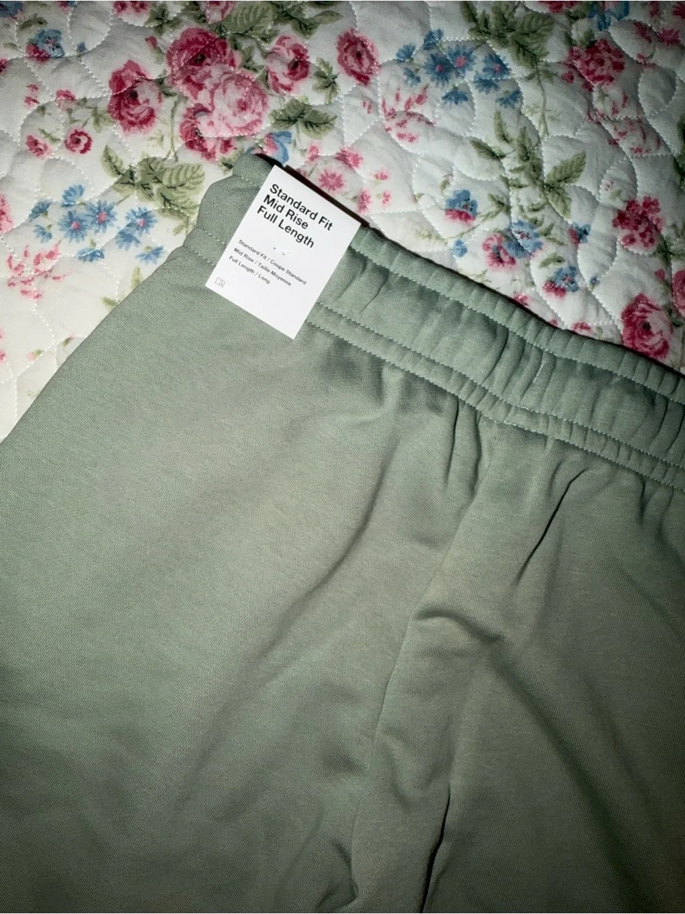 Nike women’s Olive-Style Green Jogger Sweatpants with Drawstring
